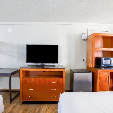 Cozy Garden Inn By Oyo Hwy 40 Richmond Exterior foto